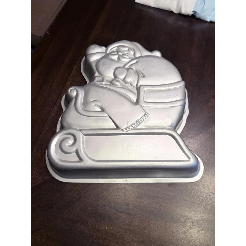 Vintage Wilton Cake Pan Mold Santa 'N Sleigh 2105-3235 1984 instruction book